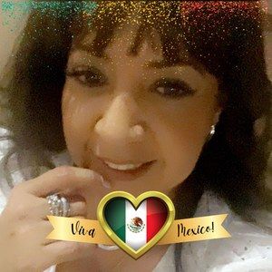 Meet your Posher, Lupita